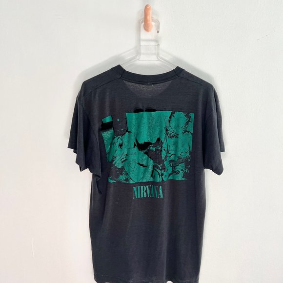 Authentic Vintage Nirvana Nevermind tshirt - 90s band rock shirt - Kurt Cobain - Picture 4 of 7